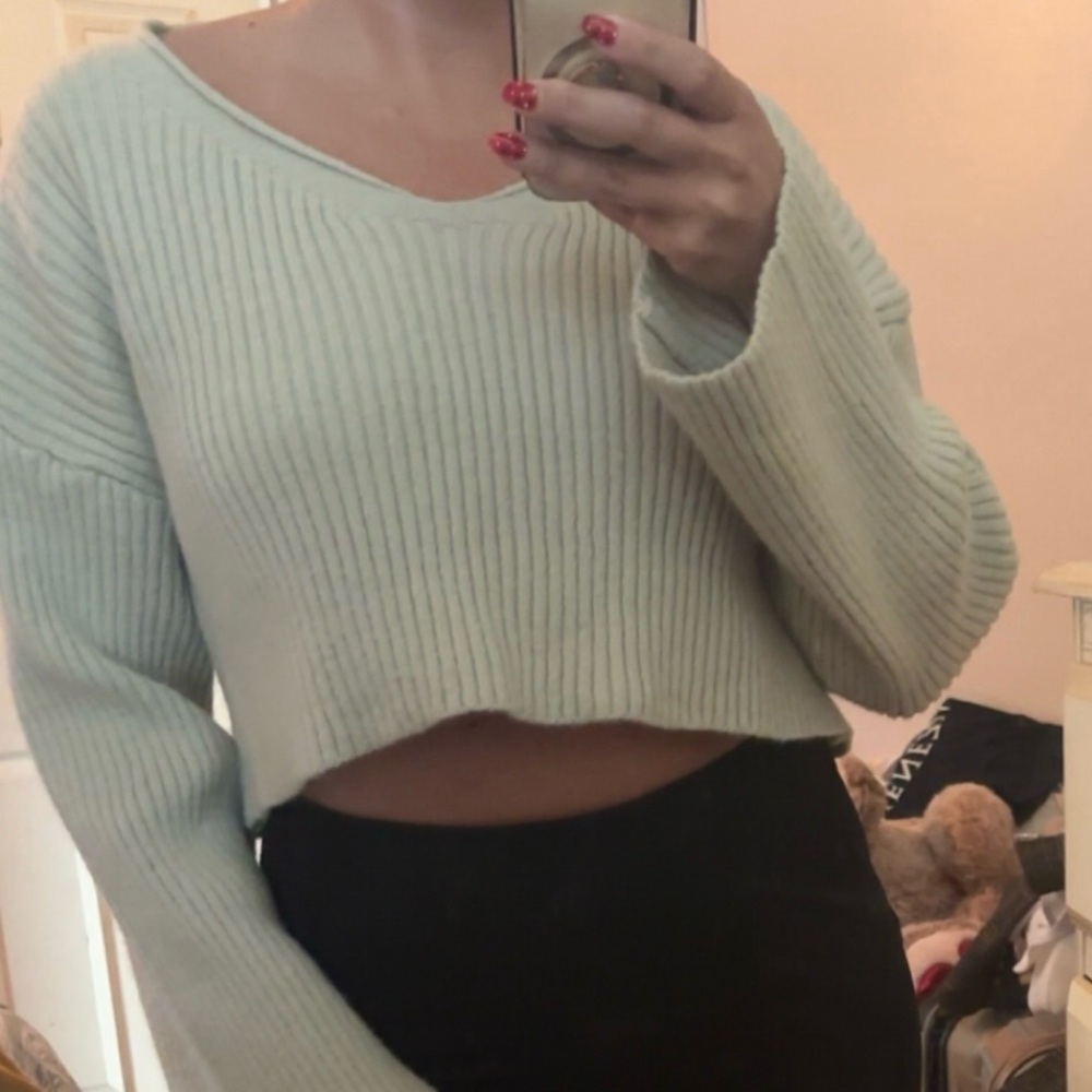 Cropped Ribbed V-Neck Sweater in Sage Green - Picture 2 of 2
